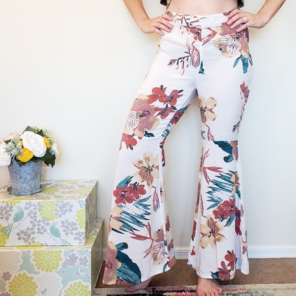 New Look Pants - New Look Linen Bell Bottoms Size Large